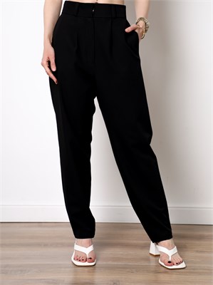 {{photo.Alt || photo.Description || 'Брюки Pants'}}