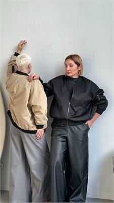 {{photo.Alt || photo.Description || 'Бомбер Bomber'}}