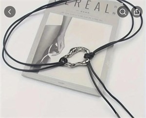 {{photo.Alt || photo.Description || 'Ремень LuxeLine '}}